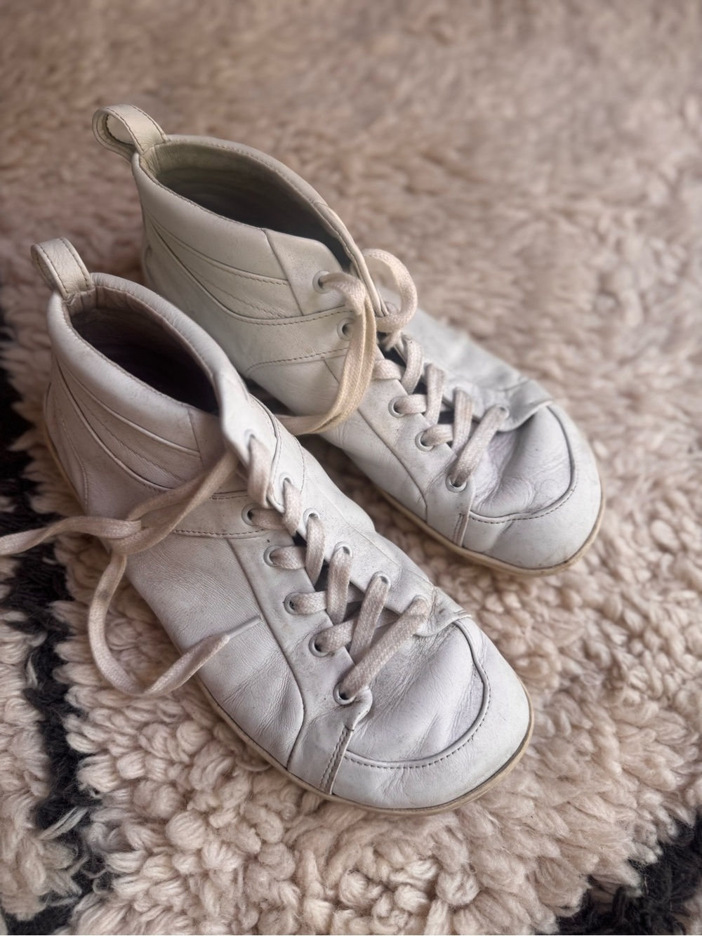 Mukishoes barefoot white leather minimalist